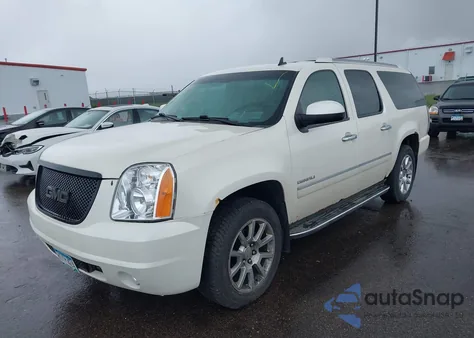 2011 GMC Yukon Xl 1500 Denali z USA, uszkodzony, nr VIN 1GKS2MEF5BR178383